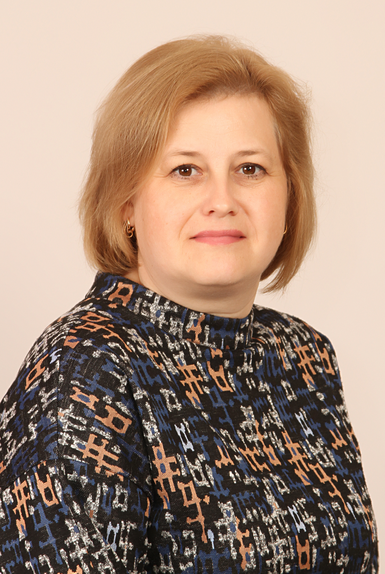 Марова Светлана Николаевна.